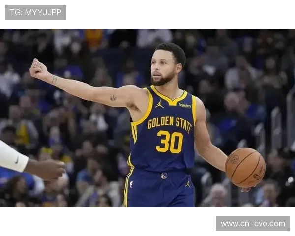 勇士缺少库里情况下进攻效率排名全联盟垫底表现令人担忧 勇士缺少库里情况下进攻效率排名全联盟垫底表现令人担忧